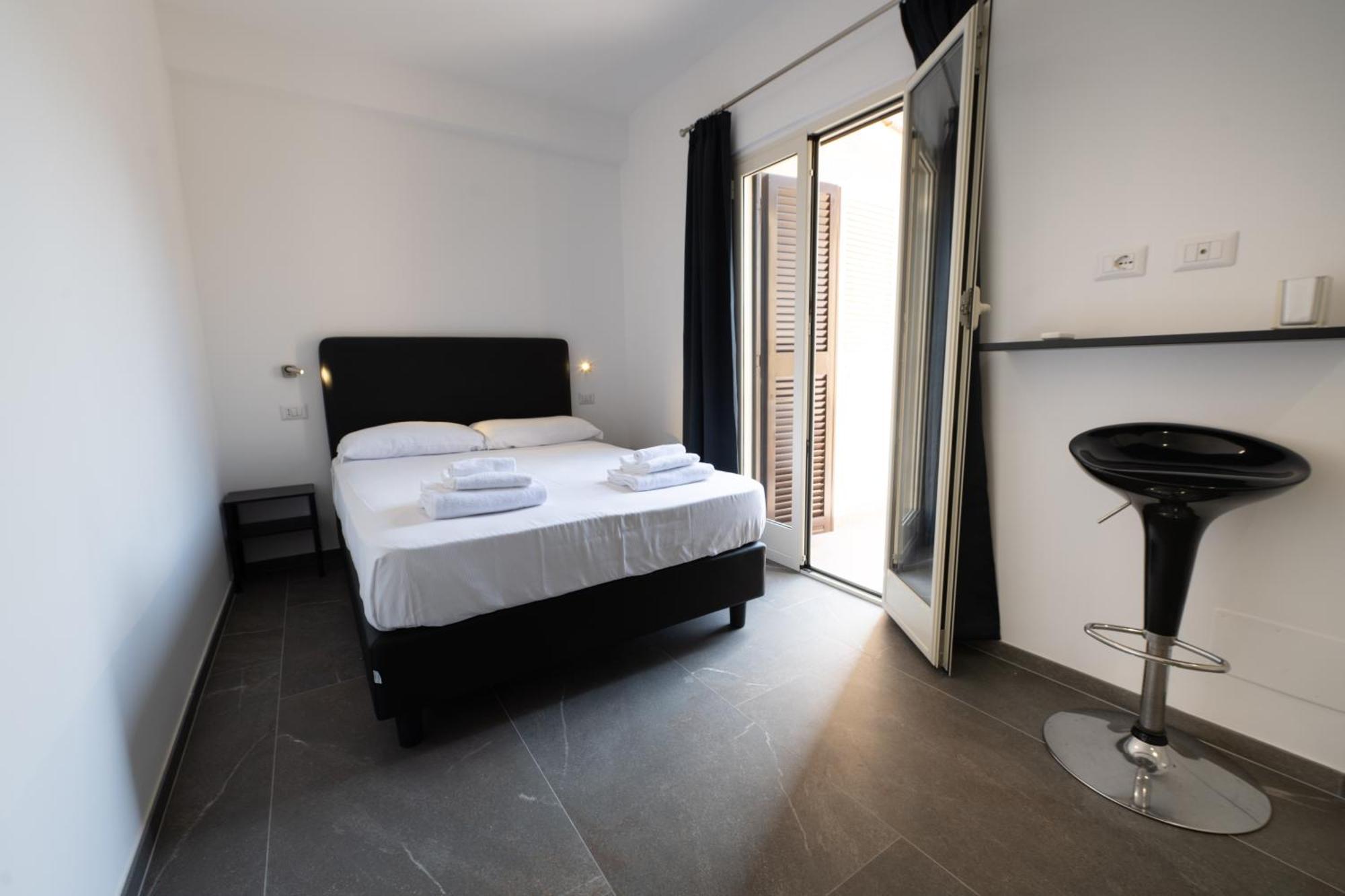 Inn Urbe Colosseo Рим Экстерьер фото